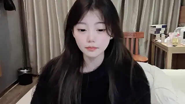 yangyang-1115 online show from February 24, 2025, 10:37 am