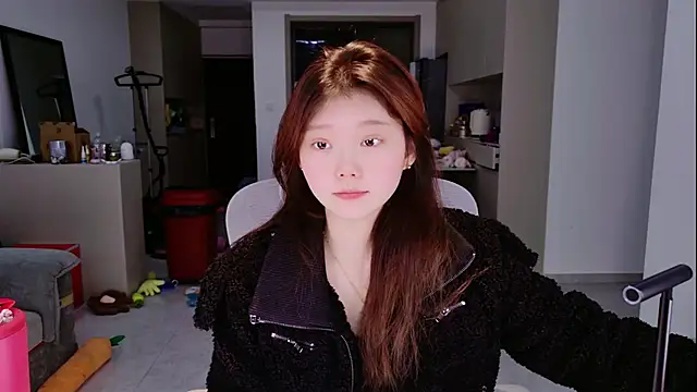 yangyang-1115 online show from December 15, 2025, 4:40 am