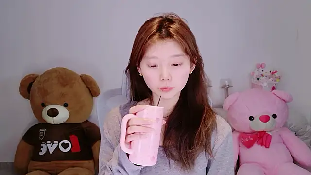 yangyang-1115 online show from March 5, 2026, 1:08 pm