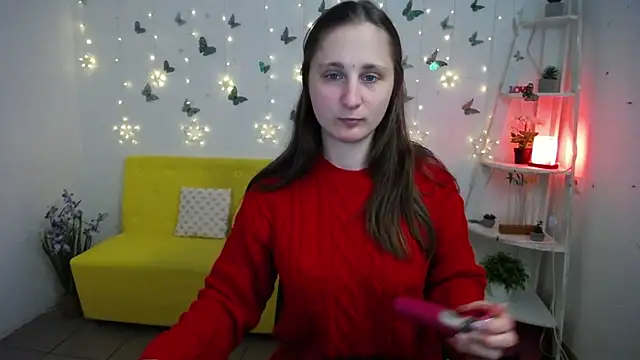 MichelLeee online show from April 20, 2026, 11:35 am