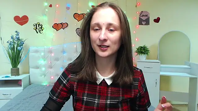 MichelLeee online show from February 28, 2025, 12:09 pm