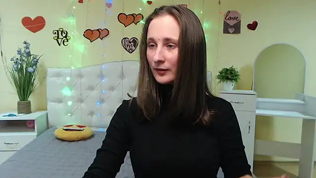 MichelLeee online show from February 18, 2025, 3:20 pm