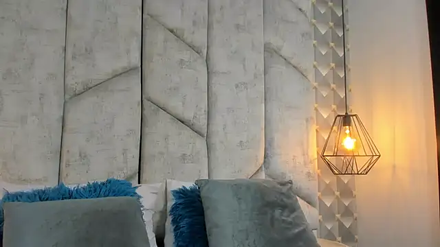 AshleyHill2 online show from April 7, 2026, 2:02 am