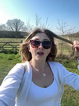 badlills201 online show from March 19, 2026, 2:06 pm