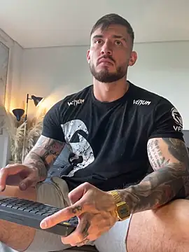 DimitriSullivan  online show from February 24, 2026, 1:23 pm