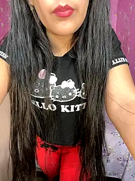 Velyn 18 online show from November 12, 2025, 3:32 am