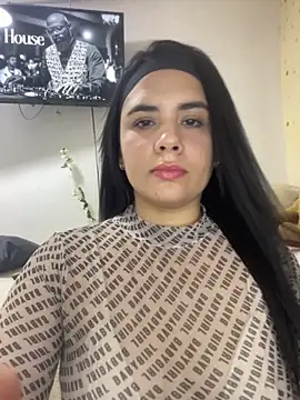 Snapshot of Leyna_Kenet chatting on October 24, 2025, 2:49 pm Leyna Kenet online show from October 24, 2025, 2:49 pm