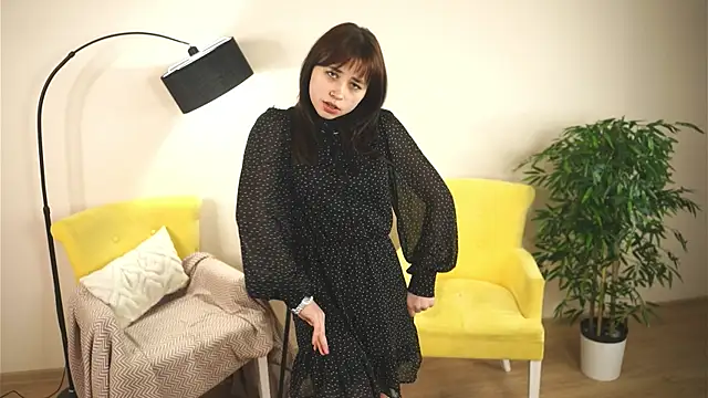 TaitCunardA online show from December 6, 2024, 11:49 am