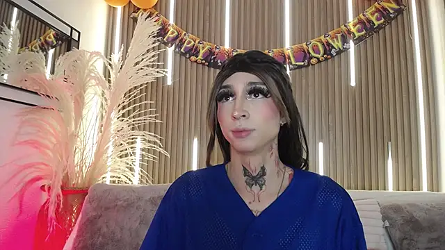 Aniie Doll online show from October 22, 2025, 8:19 pm