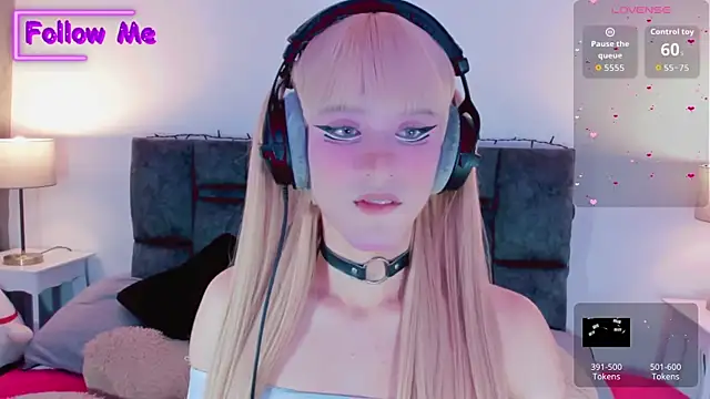 Kirmyy  online show from November 7, 2025, 10:46 pm