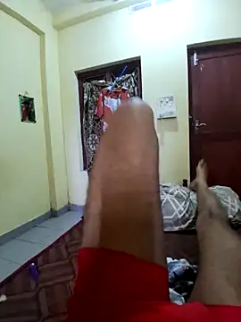 smooth mallu online show from April 28, 2026, 5:34 am