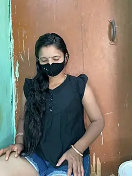 Suhani512 online show from February 19, 2026, 5:04 am