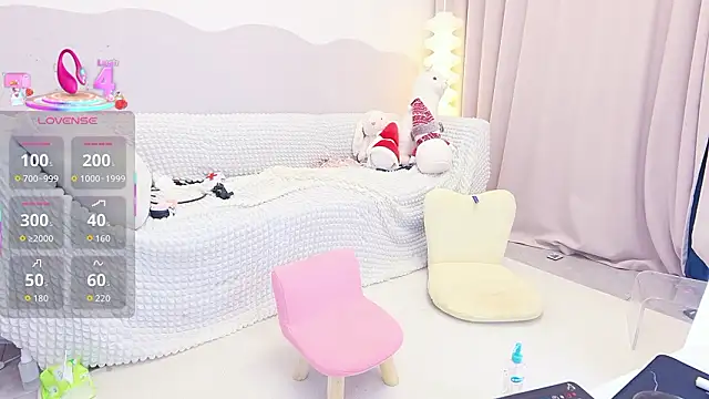 Snapshot of Selenaaaaa- chatting on February 24, 2026, 2:56 am Selenaaaaa- online show from February 24, 2026, 2:56 am