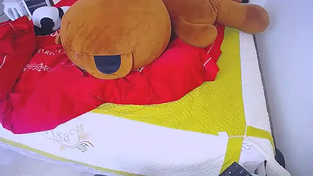 Snapshot of squirtsimi_9 chatting on December 22, 2024, 3:33 am squirtsimi 9 online show from December 22, 2024, 3:33 am