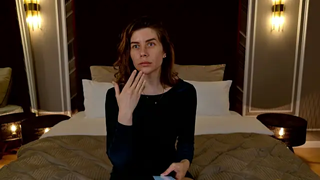 Snapshot of VikkiStorm chatting on March 21, 2025, 6:16 am VikkiStorm online show from March 21, 2025, 6:16 am