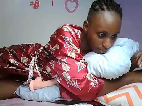 Snapshot of Hotnessy chatting on January 16, 2025, 4:28 pm Hotnessy online show from January 16, 2025, 4:28 pm