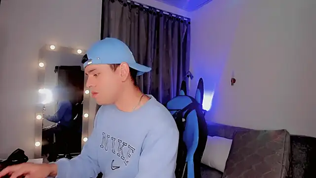 Snapshot of joe_jhon chatting on March 8, 2025, 3:02 pm joe jhon online show from March 8, 2025, 3:02 pm