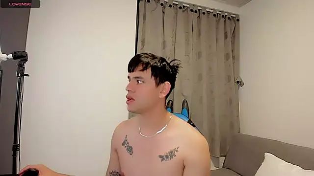 Snapshot of joe_jhon chatting on March 12, 2025, 2:23 pm joe jhon online show from March 12, 2025, 2:23 pm