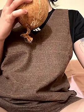 Morguisssz online show from January 13, 2026, 2:10 pm