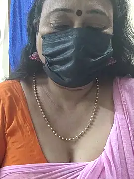 Snapshot of rekha_naier chatting on October 17, 2025, 7:11 am rekha naier online show from October 17, 2025, 7:11 am