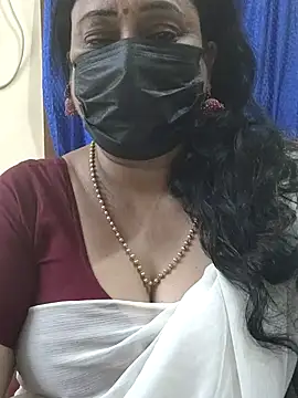 Snapshot of rekha_naier chatting on October 14, 2025, 7:47 pm rekha naier online show from October 14, 2025, 7:47 pm