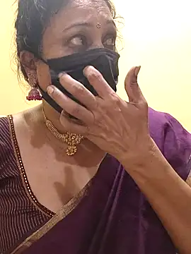 Snapshot of rekha_naier chatting on March 2, 2025, 7:19 pm rekha naier online show from March 2, 2025, 7:19 pm