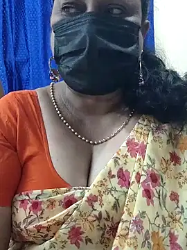Snapshot of rekha_naier chatting on September 21, 2025, 10:37 pm rekha naier online show from September 21, 2025, 10:37 pm
