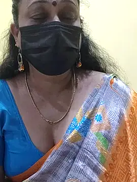 Snapshot of rekha_naier chatting on March 8, 2025, 1:14 pm rekha naier online show from March 8, 2025, 1:14 pm