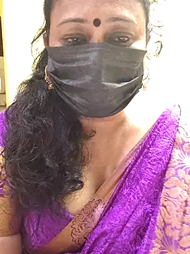 Snapshot of rekha_naier chatting on March 4, 2025, 2:32 pm rekha naier online show from March 4, 2025, 2:32 pm