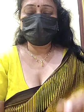 Snapshot of rekha_naier chatting on March 14, 2025, 4:40 pm rekha naier online show from March 14, 2025, 4:40 pm