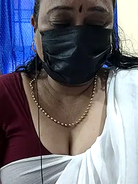 Snapshot of rekha_naier chatting on October 9, 2025, 7:42 am rekha naier online show from October 9, 2025, 7:42 am