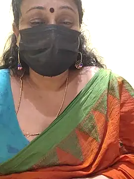 Snapshot of rekha_naier chatting on March 7, 2025, 2:34 pm rekha naier online show from March 7, 2025, 2:34 pm