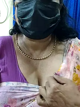 Snapshot of rekha_naier chatting on October 12, 2025, 4:52 pm rekha naier online show from October 12, 2025, 4:52 pm