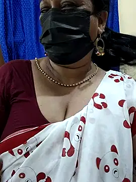Snapshot of rekha_naier chatting on September 24, 2025, 8:04 pm rekha naier online show from September 24, 2025, 8:04 pm