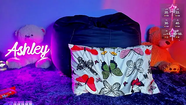 Snapshot of 1Ashley_ chatting on November 6, 2025, 3:21 am 1Ashley online show from November 6, 2025, 3:21 am