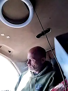 DatingProfile USA 43 str8 online show from January 14, 2025, 5:23 pm