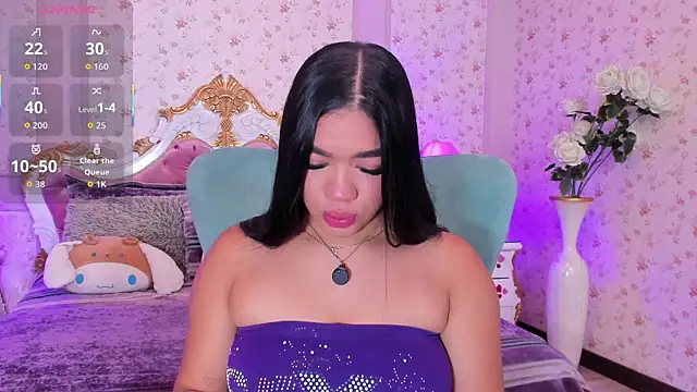 AllissonJames online show from November 4, 2025, 11:36 am