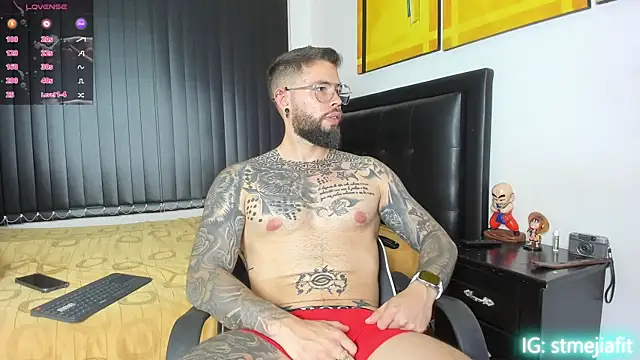 connor santtos online show from January 25, 2025, 7:28 pm