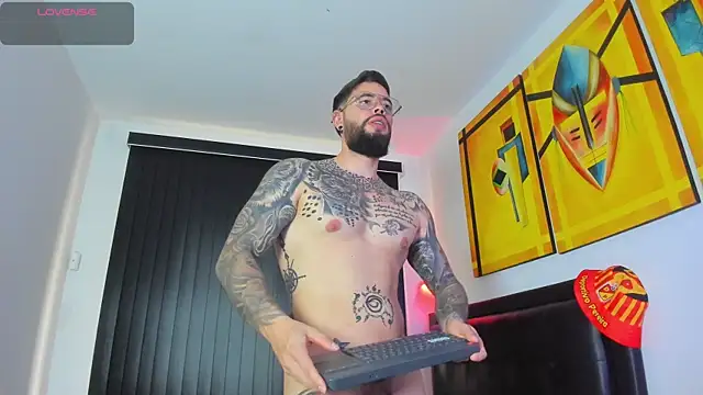 connor santtos online show from March 11, 2025, 5:24 pm