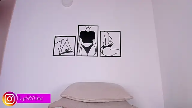 ellie mcdonald online show from January 10, 2026, 9:43 pm