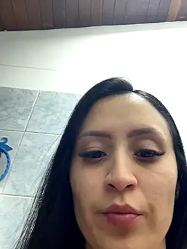 Snapshot of ellie_mcdonald chatting on October 12, 2025, 1:07 am ellie mcdonald online show from October 12, 2025, 1:07 am