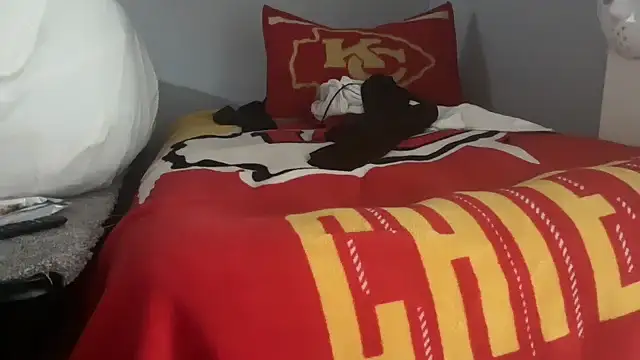 Snapshot of skarfosbabes69 chatting on November 11, 2025, 11:53 pm skarfosbabes69 online show from November 11, 2025, 11:53 pm