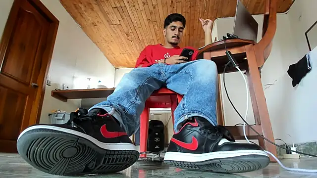 latin bbc online show from February 5, 2026, 9:43 pm