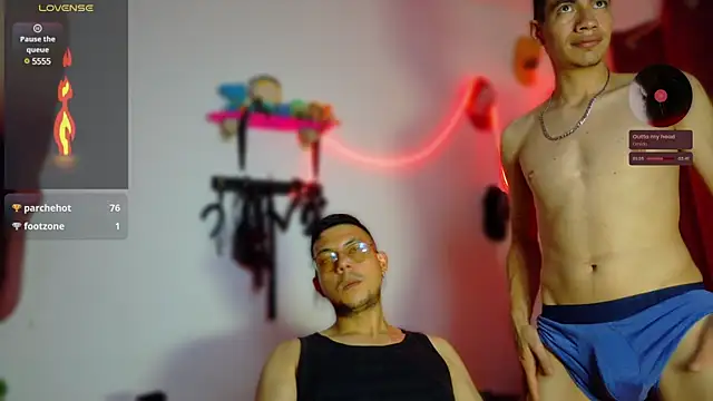 Snapshot of Nymphobuddies chatting on February 14, 2025, 10:58 pm Nymphobuddies online show from February 14, 2025, 10:58 pm