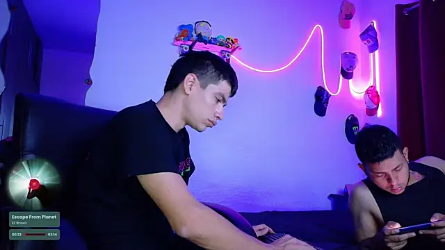 Snapshot of Nymphobuddies chatting on March 23, 2025, 3:21 am Nymphobuddies online show from March 23, 2025, 3:21 am