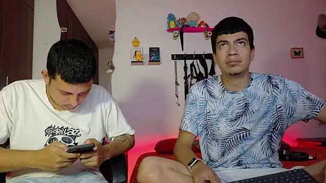 Nymphobuddies online show from January 7, 2026, 7:41 pm