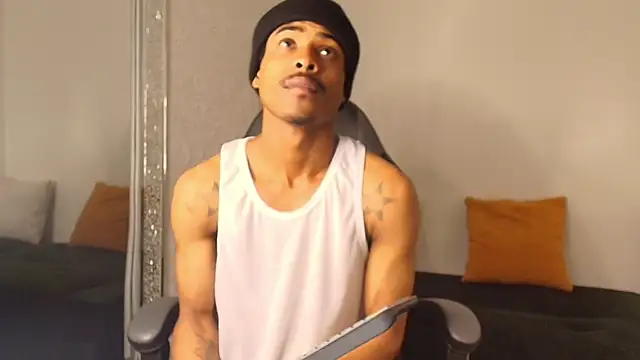 Snapshot of Bigote_Big0357 chatting on September 14, 2025, 1:22 pm Bigote Big0357 online show from September 14, 2025, 1:22 pm