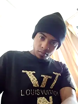 Snapshot of Bigote_Big0357 chatting on October 20, 2025, 5:13 pm Bigote Big0357 online show from October 20, 2025, 5:13 pm