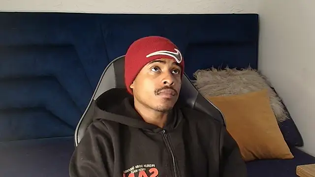 Snapshot of Bigote_Big0357 chatting on September 23, 2025, 2:29 am Bigote Big0357 online show from September 23, 2025, 2:29 am