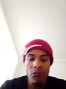 Snapshot of Bigote_Big0357 chatting on October 15, 2025, 10:18 pm Bigote Big0357 online show from October 15, 2025, 10:18 pm